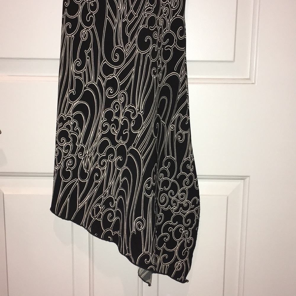 Beautiful Dress - Picture 4 of 12